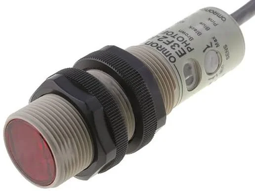 Retro-Reflective Photoelectric Sensor