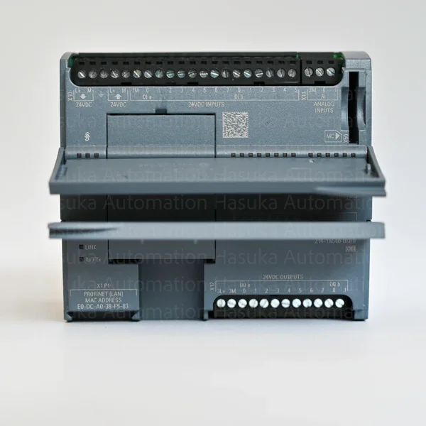 Siemens SIMATIC S7-1200 PLC view 2