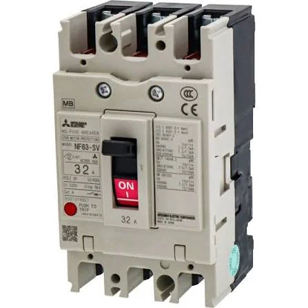 Circuit Breaker (MCCB)