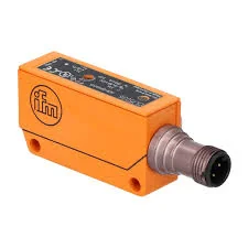 Photoelectric retro-reflective sensor