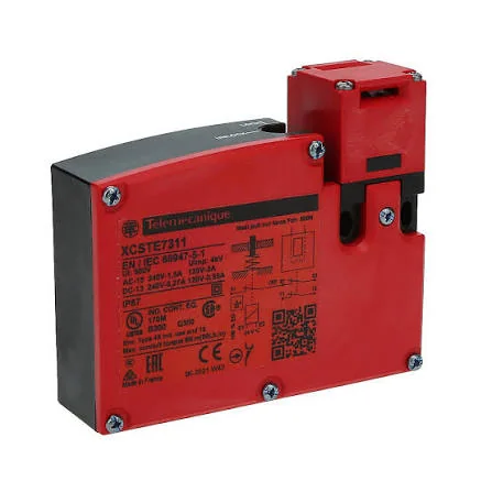 Safety interlock switch 