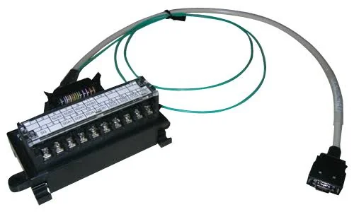 GOT adapter cable with a terminal block