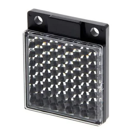  Retro-Reflective Photoelectric Sensor