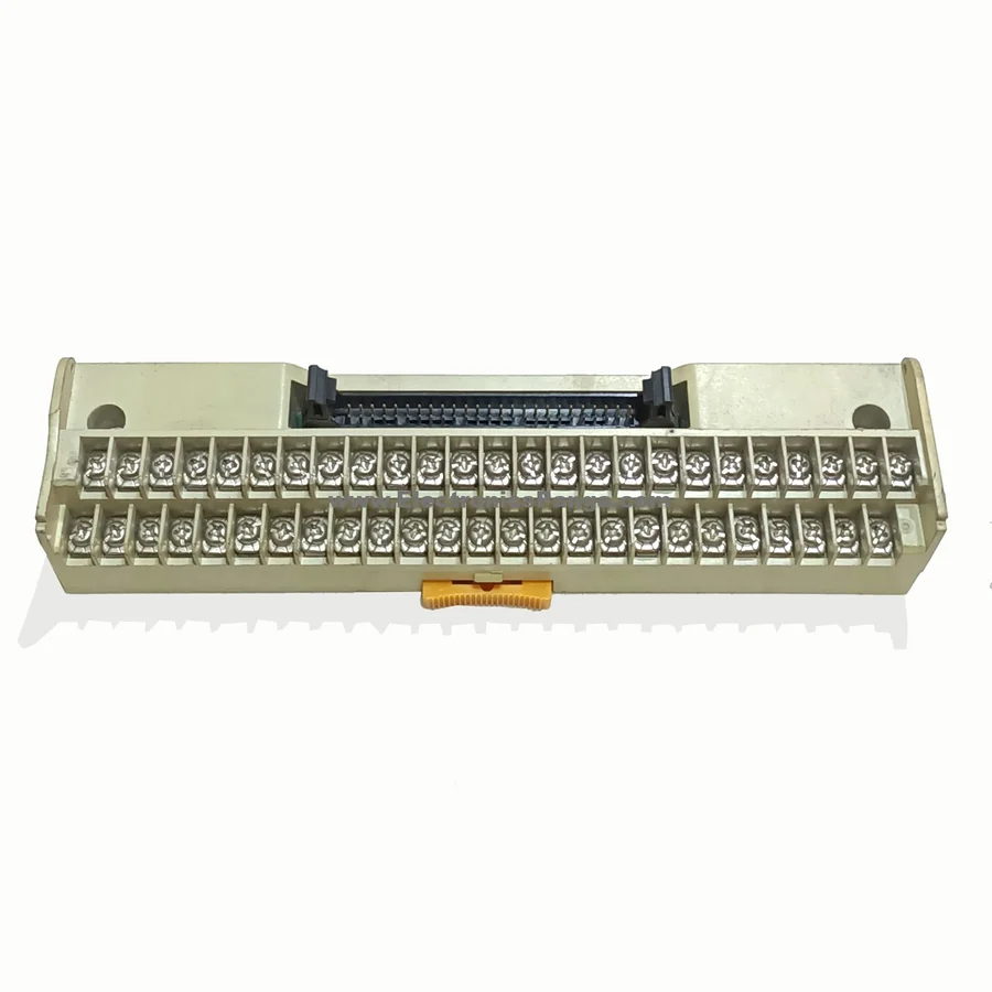 Interface terminal block