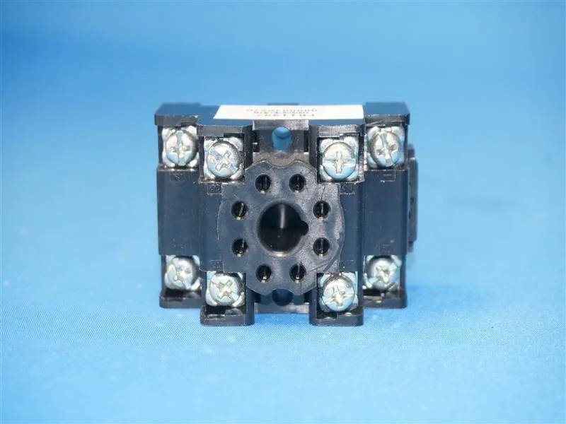  Relay Sockets.