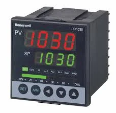 PID Temperature and Process Controller 